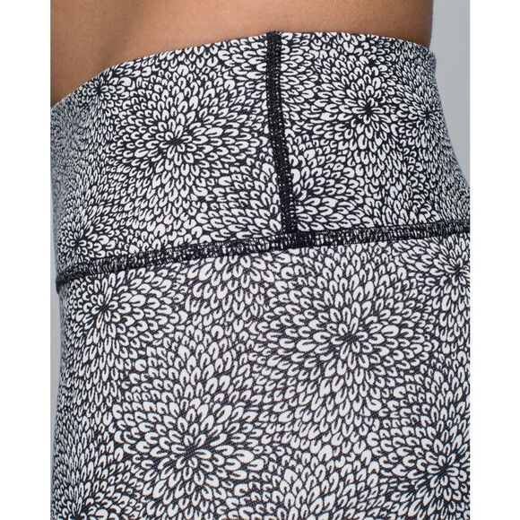 Lululemon Wunder Under Pant Plush Petal Deep Coal Ghost W5E83S Size 6 LuonFabric - Picture 1 of 9